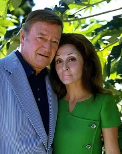 John Wayne Wife, Height, Weight, Net Worth, Age, Career And Full Bio