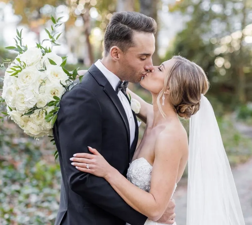 Matt Olson Wife, Age, Height, Weight, Net Worth, Career, And Full Bio