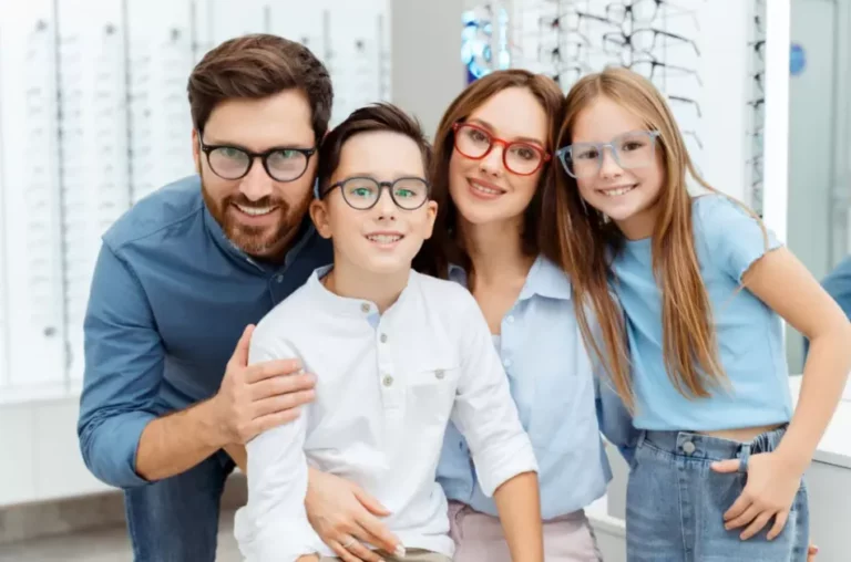 Zoom Optics Is Your Go-To for Family Eye Care in Sydney