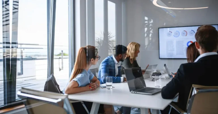 Never Miss a Beat How 247 Monitoring Prevents Costly Downtime