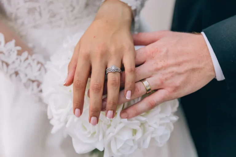5 Alternative Wedding Rings That Redefine Tradition 5 Alternative Wedding Rings That Redefine Tradition